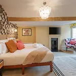 Teller\'S Secret Loft House - 2 Bedroom Apartment In Central Bristol By Mint Stays